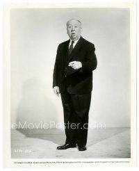 6m140 BIRDS candid 8x10 still R70s great full-length portrait of director Alfred Hitchcock!
