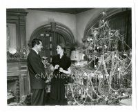 6m142 BISHOP'S WIFE TV 8x10 still R70 Cary Grant & Loretta Young by pretty Christmas tree!
