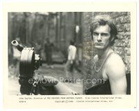6m165 BROTHER FROM ANOTHER PLANET candid 8x10 still '84 close up of director John Sayles by camera!
