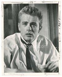 6m276 REBEL WITHOUT A CAUSE TV 8x10 still R70s great close up of James Dean in police station!