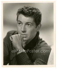 6m296 FARLEY GRANGER 8x10 still '51 portrait from his first comedy role in Behave Yourself!