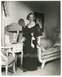 6m374 GLENDA FARRELL deluxe 8x10 still '35 full-length close up at home by Scotty Welbourne!