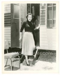 6m456 JANE GREER 8x10 still '50s full-length close up standing in her trailer doorway!