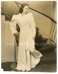 6m576 LORETTA YOUNG 7.25x9 still '40s wearing white dressing gown, worn for beauty & comfort!