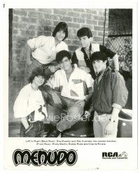 6m654 MENUDO 8x10 music publicity still '80s great portrait of the band Ricky Martin started in!
