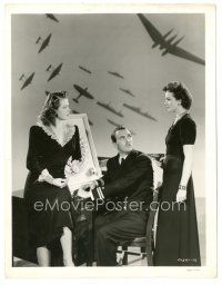 6m712 PACIFIC RENDEZVOUS 8x10 still '42 Mona Maris holds Lee Bowman & Jean Rogers at gunpoint!