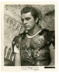 6m790 ROBE 8x10 still '53 great close up of Richard Burton wearing Roman armor!