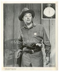 6m792 ROBERT MITCHUM 8x10 still '55 great c/u as sheriff drawing his gun from Man with the Gun!