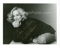 6t529 CYBILL SHEPHERD signed 8x10 REPRO still '90s seated smiling c/u of the pretty actress!