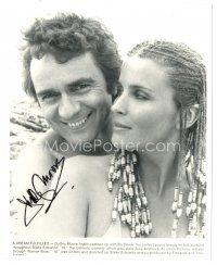 6t543 DUDLEY MOORE signed 8x10 REPRO still '90s best close up with sexy Bo Derek from '10'!