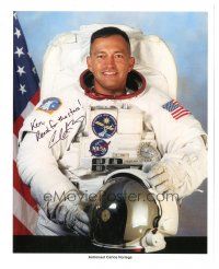 6t439 CARLOS NORIEGA signed color 8x10 publicity still '00s great portrait of the NASA astronaut!