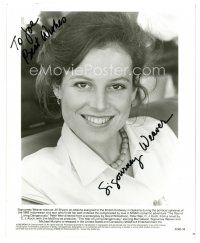 6t400 SIGOURNEY WEAVER signed 8x10 still '82 smiling close up from The Year of Living Dangerously!