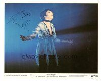 6t377 LIZA MINNELLI signed 8x10 mini LC #4 '72 great close up singing in cool outfit from Cabaret!