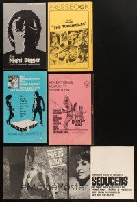 7a118 LOT OF 6 UNFOLDED UNCUT AND CUT PRESSBOOKS '60s-70s great images from sexploitation movies!