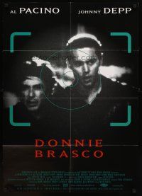 7c271 DONNIE BRASCO German '97 Al Pacino is betrayed by undercover cop Johnny Depp!
