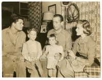 7j632 DESPERATE HOURS candid 7.5x9.5 still '55 Humphrey Bogart & Lauren Bacall with their kids!