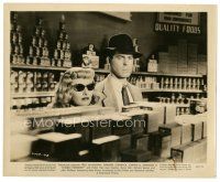 7j653 DOUBLE INDEMNITY 8x10 still '44 Fred MacMurray watches Barbara Stanwyck w/ shades in store!