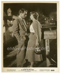 7j934 PLACE IN THE SUN 8x10 still R59 c/u of Montgomery Clift & pretty Shelley Winters by mailbox!