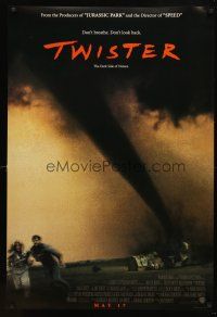 7p747 TWISTER advance DS 1sh '96 storm chasers Bill Paxton & Helen Hunt running away from tornado!