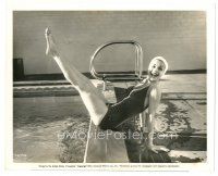 7s186 CAROL BRUCE 8x10 still '41 taking a swimming pool break after making her movie debut!