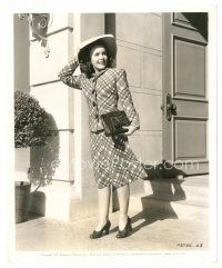 7s591 MARY ANDERSON 8x10 still '41 full-length smiling in pretty dress & holding her purse!