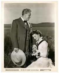 7s776 SEA OF GRASS 8x10 still '47 kneeling Katharine Hepburn holds Spencer Tracy's hand outdoors!