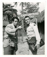 7s878 TEAHOUSE OF THE AUGUST MOON 8x10 still '56 Asian Marlon Brando points Glenn Ford to village!