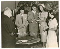 7s924 TONY CURTIS/JANET LEIGH 7.5x9.25 still '51 at their wedding with best man Jerry Lewis!