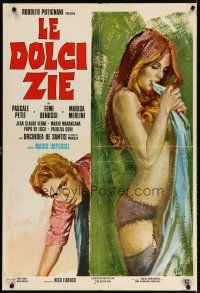 7w147 LE DOLCI ZIE Italian lrg pbusta '75 Pascale Petit, art of man peeping on sexy girl!