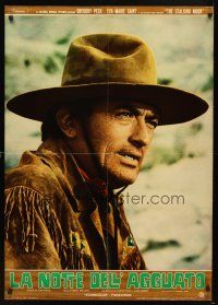 7w154 STALKING MOON Italian lrg pbusta '68 close-up of tough cowboy Gregory Peck!