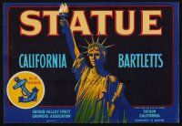 7y261 STATUE CALIFORNIA BARTLETTS produce crate label '27 great Statue of Liberty artwork!