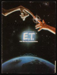7y282 E.T. THE EXTRA TERRESTRIAL souvenir program book '82 Spielberg classic, different images!