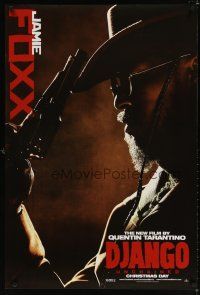 8b204 DJANGO UNCHAINED teaser DS 1sh '12 cool close-up image of Jamie Foxx in title role!
