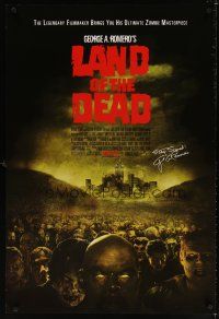 8b408 LAND OF THE DEAD advance DS 1sh '05 George Romero directed, mob of zombies!