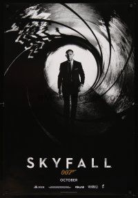 8b656 SKYFALL int'l teaser DS 1sh '12 cool image of Daniel Craig as Bond in gun barrel, newest 007!