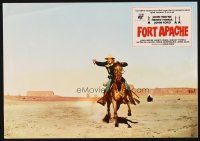 8c022 FORT APACHE Spanish LC R82 great image of trooper John Wayne on horseback!