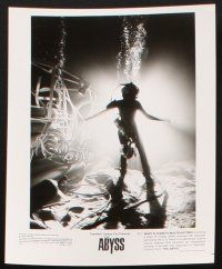 8d480 ABYSS 7 8x10 stills '89 directed by James Cameron, includes cool elaborate set designs!