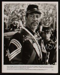 8d571 GLORY 6 8x10 stills '89 Morgan Freeman, Matthew Broderick, Denzel Washington, director candid