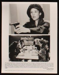 8d664 GUN IN BETTY LOU'S HANDBAG 5 8x10 stills '92 Penelope Ann Miller, William Forsythe