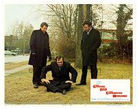 8g728 HUSBANDS LC #7 '70 Peter Falk & John Cassavetes stare at Ben Gazzara on ground!