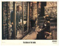 8g228 SILENCE OF THE LAMBS LC '91 Anthony Hopkins as Hannibal in cell looking at Jodie Foster!