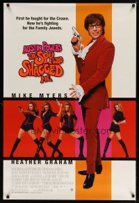 8h050 AUSTIN POWERS: THE SPY WHO SHAGGED ME 1sh '99 Mike Myers as Austin Powers, Heather Graham!