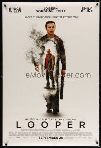 8h482 LOOPER advance DS 1sh '12 Bruce Willis, hunted by the future, haunted by the past!