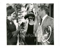 8k156 BREAKFAST AT TIFFANY'S TV 7x9 still R60s Audrey Hepburn with George Peppard & Patricia Neal!