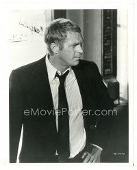 8k367 GETAWAY 8x10 still '72 waist-high close up of Steve McQueen, Sam Peckinpah