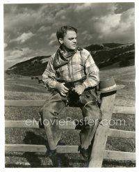 8k723 OKLAHOMA KID 7.5x9.5 still '39 close up of James Cagney sitting on fence holding his gun!