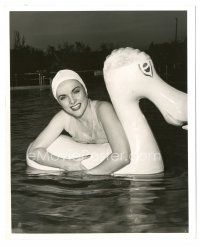 8k739 PEGGY DIGGINS 8x10 still '40s the sexy would-be actress on rubber ducky in pool by Welbourne