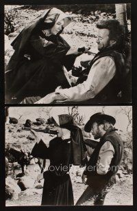 8m090 TWO MULES FOR SISTER SARA 2 10.5x13.5 stills '70 Clint Eastwood & nun Shirley MacLaine!