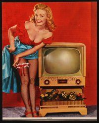 8m306 RED GARTER calendar proof '50s great image of sexy girl showing cleavage & legs by TV!