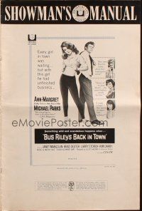 8m563 BUS RILEY'S BACK IN TOWN pressbook '65 scandalous things happen when Ann-Margret's around!